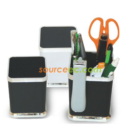 Pen Holder