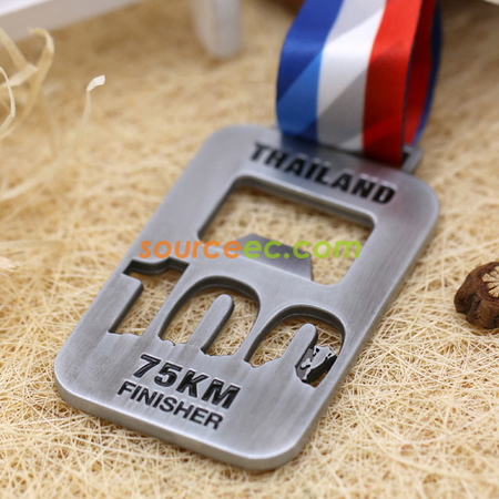 Customization Creative Medal with Bottle opener Corporate Gifts