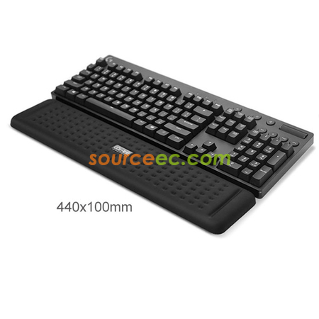 https://sourceec.com.my/product_pic/Products/21000/21751-21999/21855_Mouse_Pad_Set_03.jpg