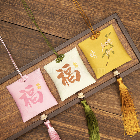 Customization Promotional Omamori Corporate Gifts