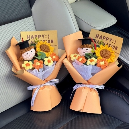 Customization Graduation Flower Bouquet Corporate Gifts