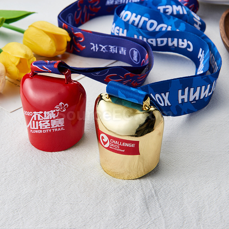 Customization Outdoor Hiking Bear Bell Backpack Pendant Corporate Gifts
