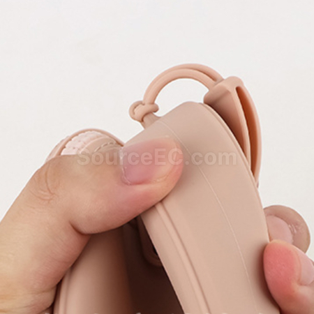 Customization Heart-Shaped Portable Waterproof Silicone Cosmetic Bag Corporate Gifts