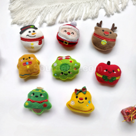 Customization Christmas plush brooch/Ornament Corporate Gifts