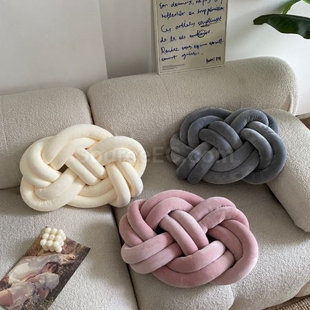 Customization Knotted Spherical Cushion Corporate Gifts