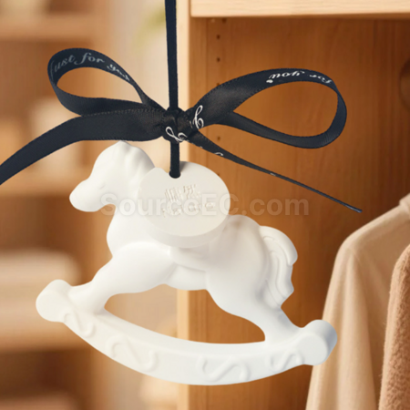 Customization Trojan horse gypsum aromatherapy tablet diffuser stone pendant Corporate Gifts