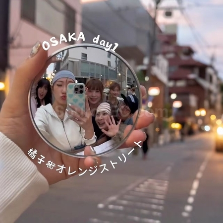 Customization Travel Photography Essential: Swivel Mirror Corporate Gifts