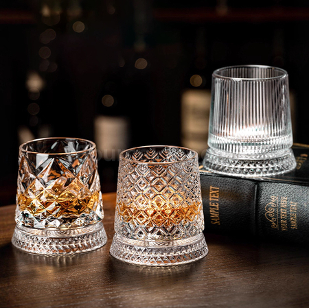 Customization Rotatable Tumbler Crystal Glass Corporate Gifts