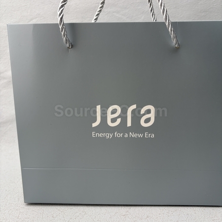 logo bag, gift bag, custom paper bag, drawstring bag, drawstring pouch, hand bag, travel bag, briefcase, folio, laptop bag, backpack, shoulder bag, storage bag, zipper bag, cosmetic bag, shopping bag, thermal bag, food bag, sports bag, fanny pack, waist pack, non-woven bag, recyclable bag, tote bag, canvas bag, shopping trolley, camera case bag, corporate gifts, premium gifts, gift supplier, promotional gifts, gift company, souvenirs, stationery, gift wholesale, gift ideas