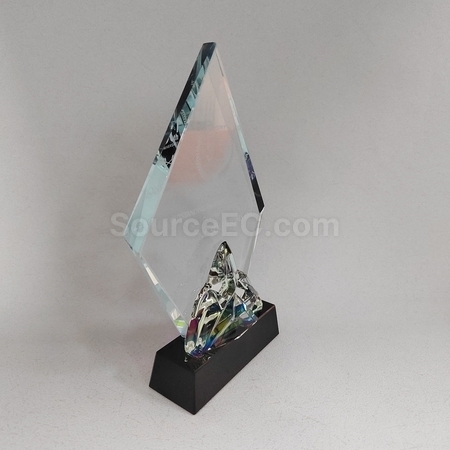 crystal gift, crystal souvenir, crystal trophy, crystal trophy cup, crystal medal, crystal plaques, crystal paper weight, colorful glass trophies, engraved crystal, 3D crystals, corporate gifts, premium gifts, gift supplier, promotional gifts, gift company, souvenirs, stationery, gift wholesale, gift ideas
