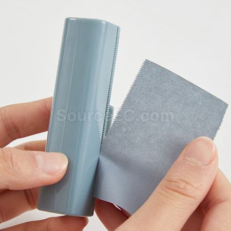 Tear-off facial oil-absorbing sheets