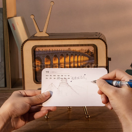 Customization Customizable hand-cranked TV calendar / photo album Corporate Gifts