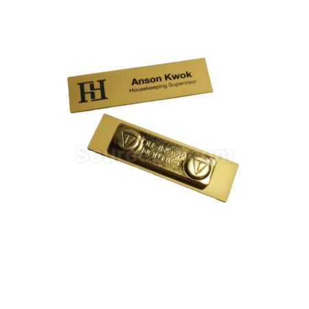 Source Gold Plated Solid Brass Metallic Brand Logo Nameplate Metal Alloy  Nameplates for Bag Backpack on m.